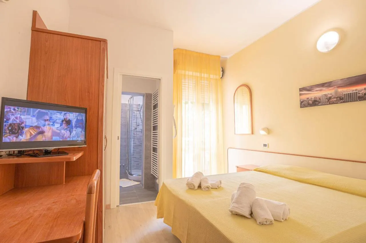 Hotel Paola Garden - Nuova Gestione Bellariva Di Rimini 3*,  Włochy